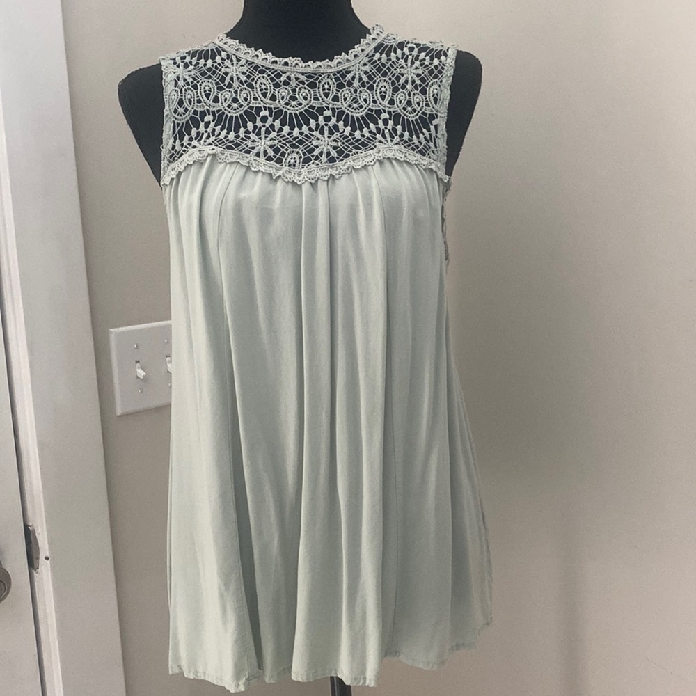 Trixxi Womens Sage Mint Green Lace Back Button Sleeveless Swing Tank Blouse L